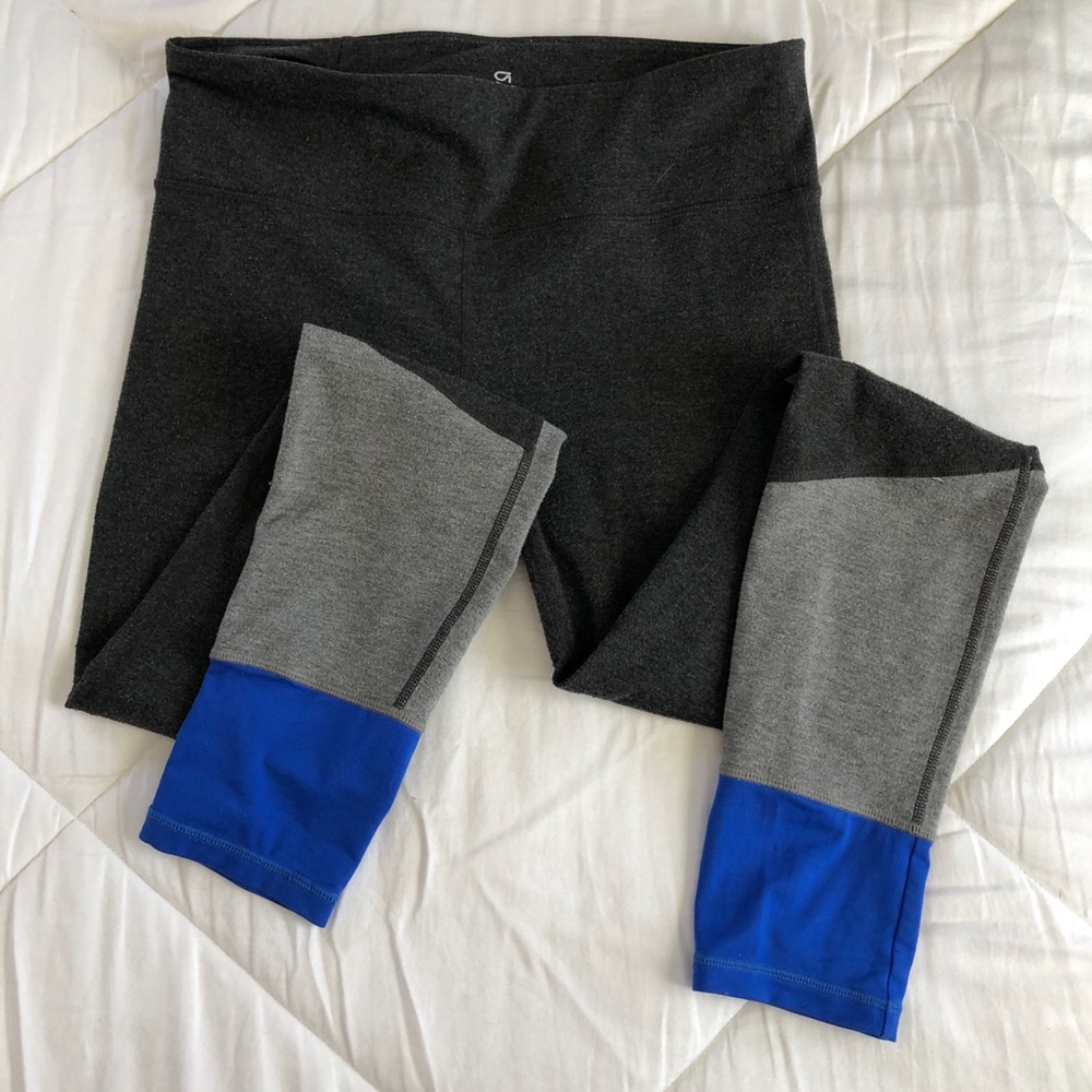 GapFit color block leggings